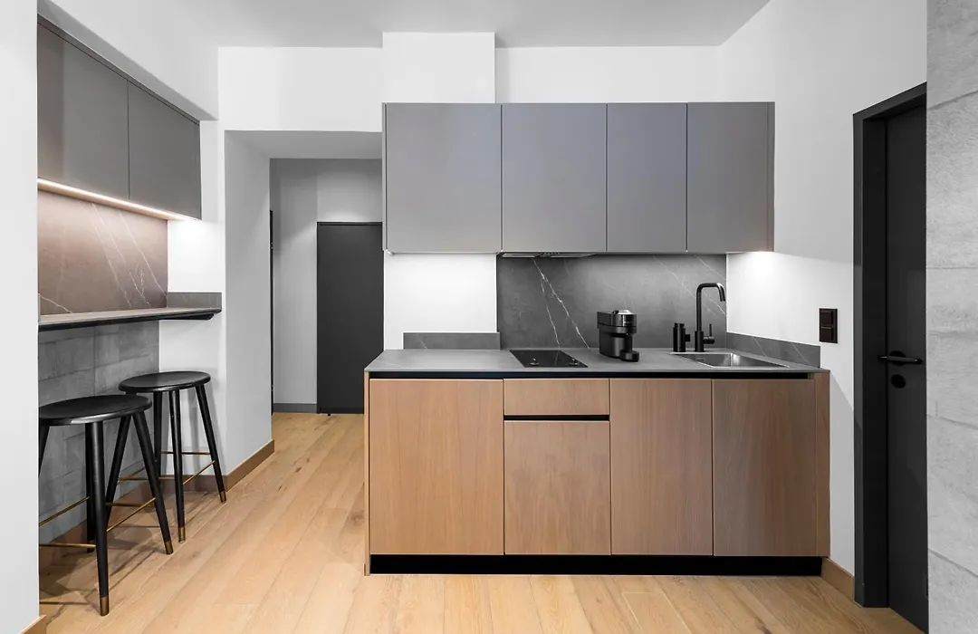 Residenz Boutique Suites-1